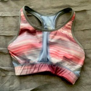 NWT Merrell sports bra